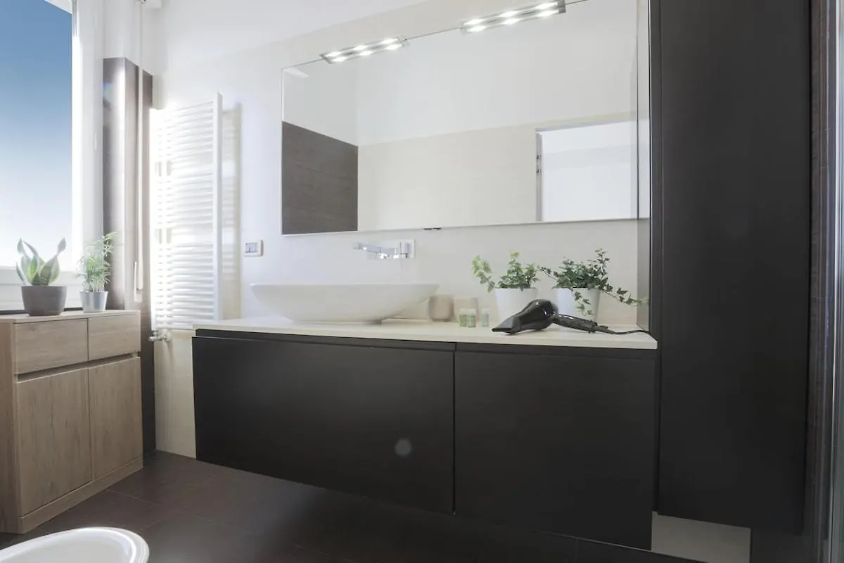 Apartment La Suite Panoramica Su Genova Italy